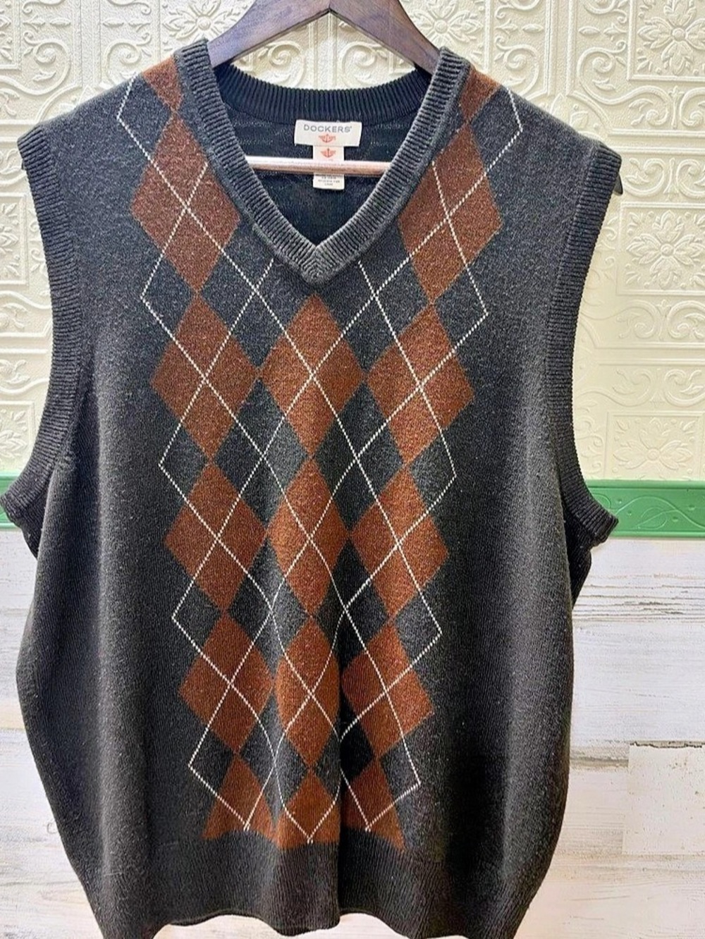 Dockers Men's Argyle V-Neck Sweater Vest Size Large